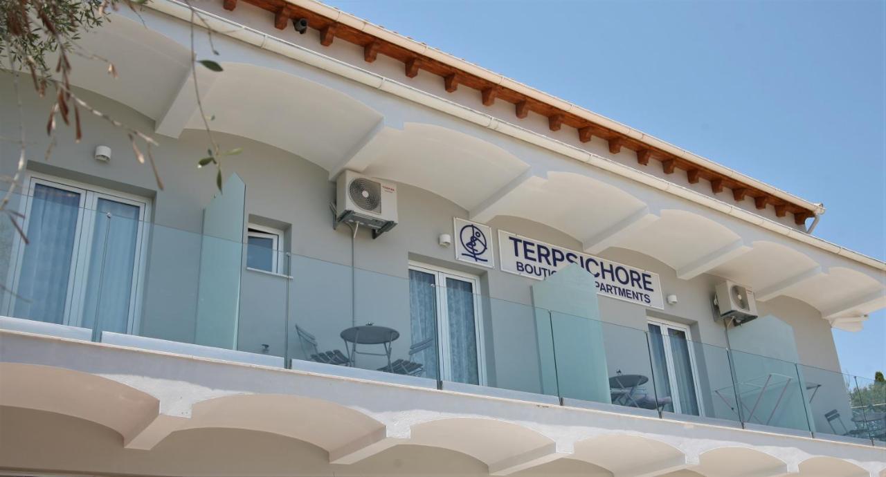 Terpsichore Boutique Bright New Sofita Studios And Appartment Dassia  Exterior foto